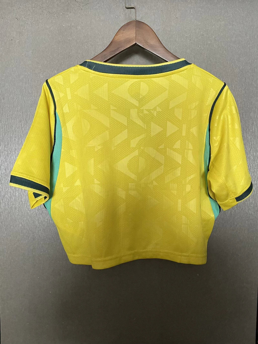 Cropped Seleção Brasileira Home 26/27 - Torcedor Nike Feminina - Verde e Amarela