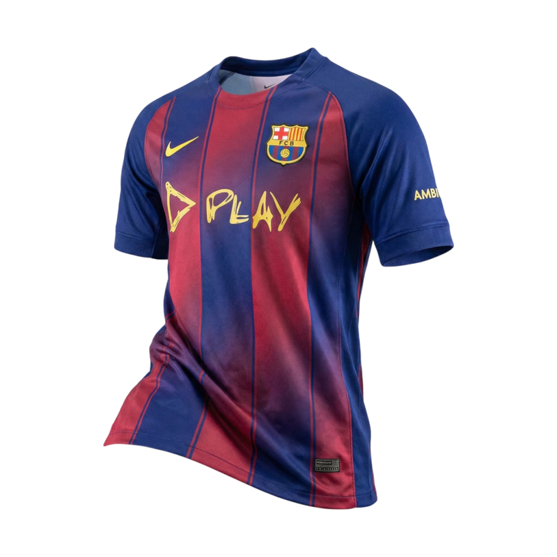 Camisa Barcelona I 25/26 Edição Ed Sheeran Play - Torcedor Nike Masculina - Azul e vermelha