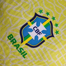 Camisa Seleção Brasileira Home 24/25 Manga Longa - Jogador Nike Masculina - Verde e Amarela
